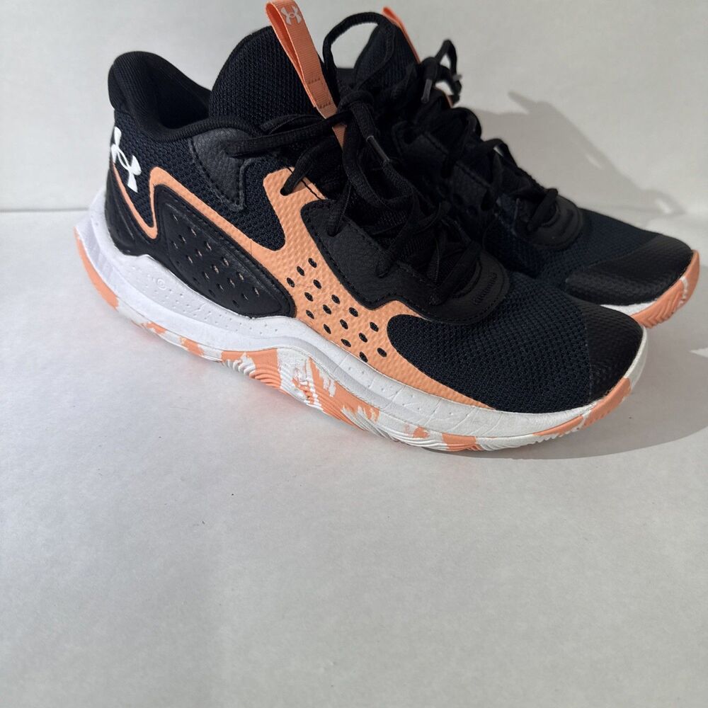 Size 7.5 - Under Armour Jet '23 Black‎ Bubble Peach